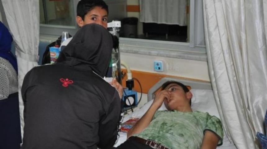 Karkamış'ta kaza: 12'si öğrenci, 15 yaralı