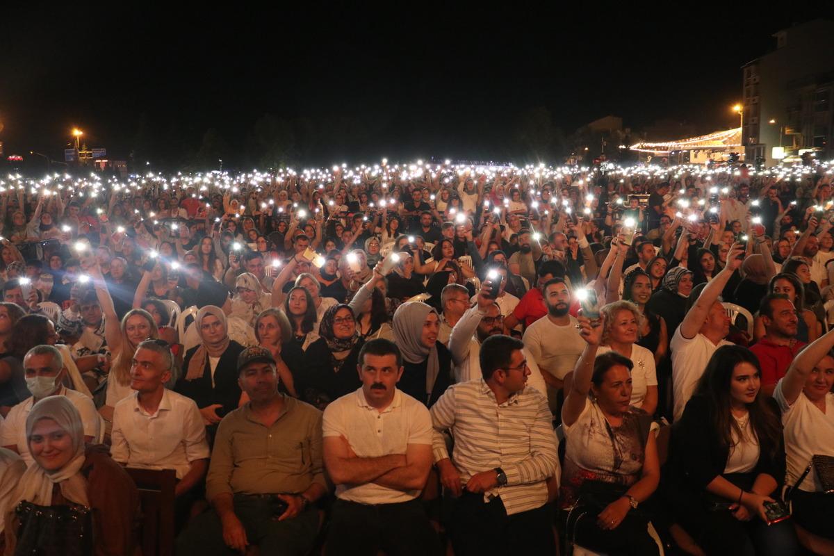 34. Uluslararası Taşk&ouml;pr&uuml; K&uuml;lt&uuml;r ve Sarımsak Festivali sona erdi