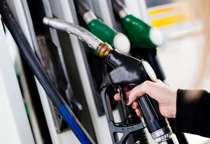 SON DAKİKA: Benzinli araç kullananlar dikkat! Depoları doldurun, yeniden zam geliyor (Güncel motorin benzin fiyatları)