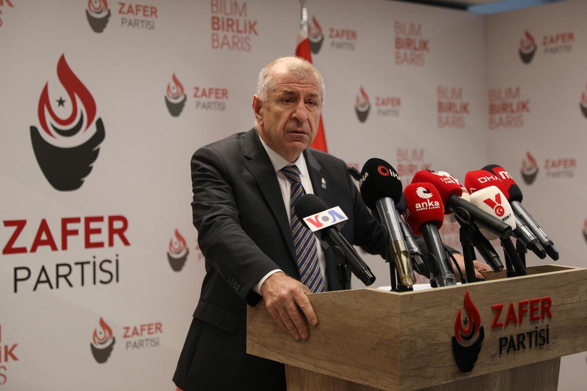 Zafer Partisi Genel Başkanı &Ouml;zdağ, basın toplantısı d&uuml;zenledi: