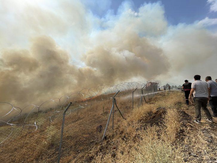 Bingöl'de meşelik ve otluk alanda yangın çıktı G2
