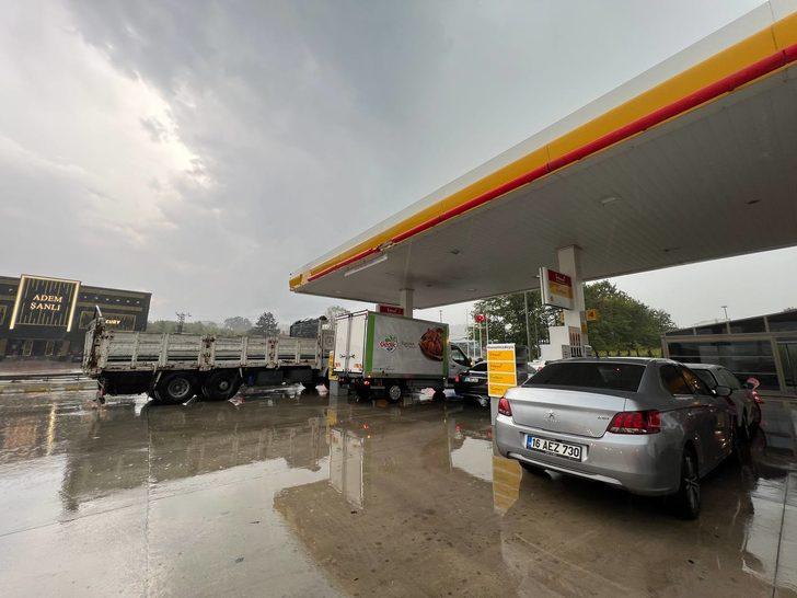 Bursa'da sağanak hayatı olumsuz etkiledi G2