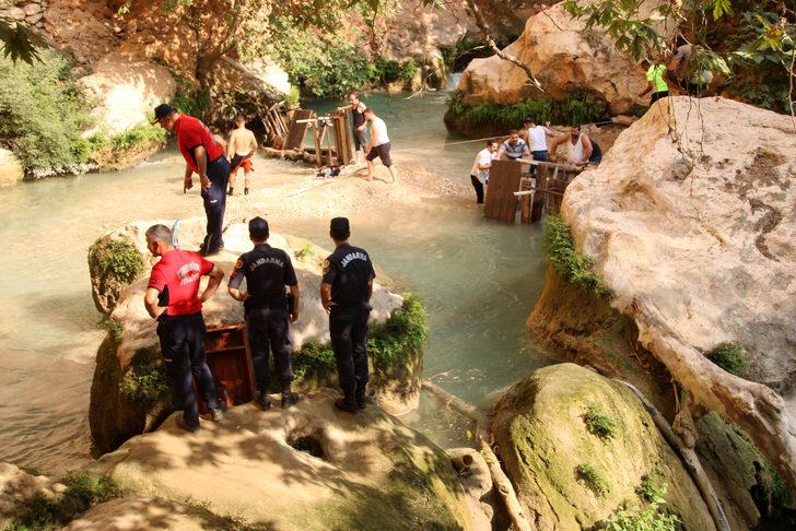 Mersin'de vadideki derede kaybolan çocuğun cesedine ulaşıldı G5