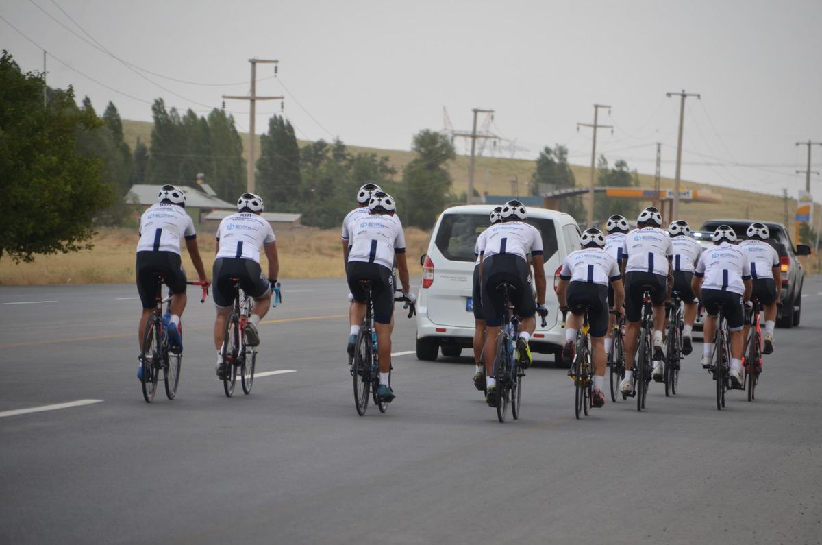 Malazgirt Zaferi i&ccedil;in Kocaeli'den Muş'a kadar pedal &ccedil;evirdiler
