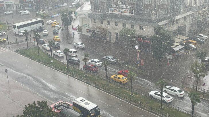 Bursa'da sağanak etkili oldu G5