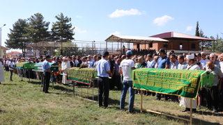 Muğla'daki trafik kazasında hayatını kaybeden 4 kişinin cenazesi defnedildi