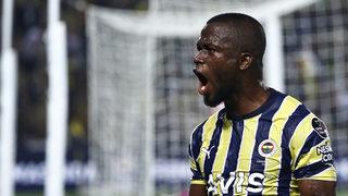 Süper Lig'in yeni lideri Fenerbahçe oldu! Adana Demirspor karşısında 3 puan...