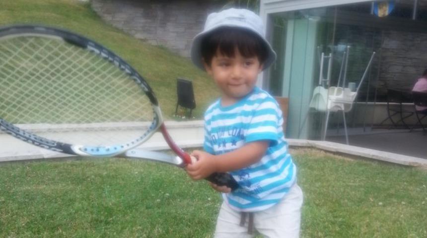 Çocuğunuzu oturduğu yerden kaldırın