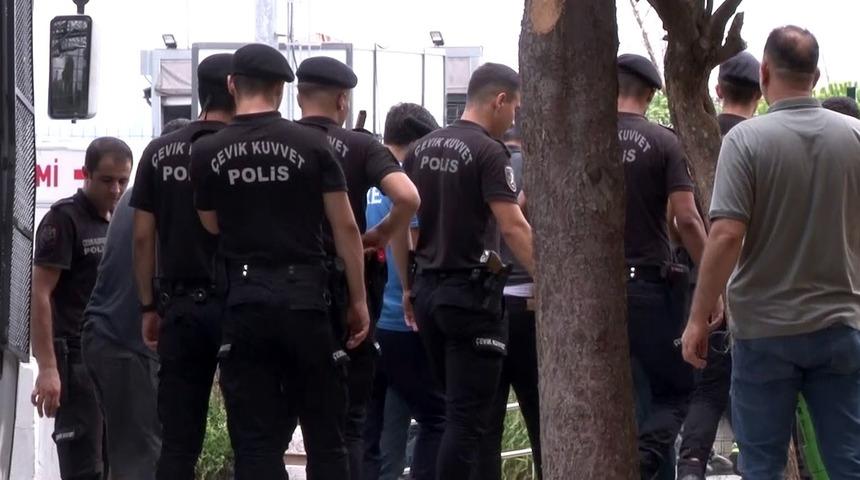 Site önündeki silahlı kavgada yeni gelişme! Çok sayıda kişi tutuklandı