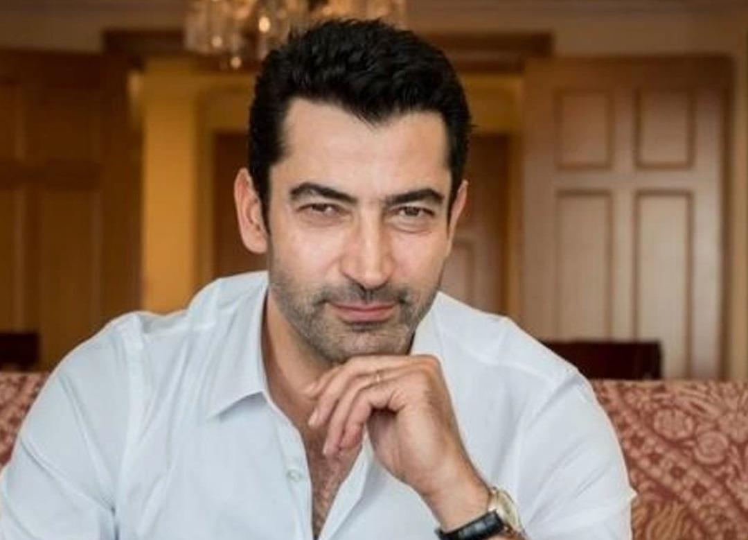 Kenan İmirzalıoğlu'nun abisini g&ouml;renler şaşkına d&ouml;nd&uuml;! Kardeşi kadar yakışıklı