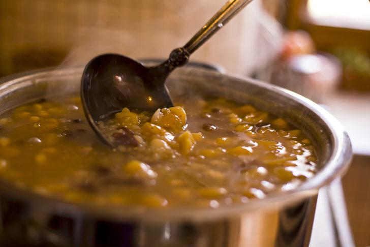 Lezzetine kanıp aşırıya kaçmayın: Aşure yemeden önce bir kez daha düşünün G2