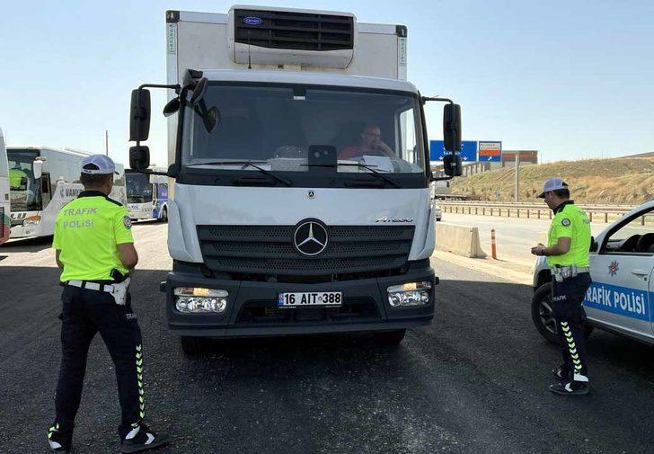 "Kilit kavşak" Kırıkkale'de ağır tonajlı araçlara yönelik denetimler artırıldı G2