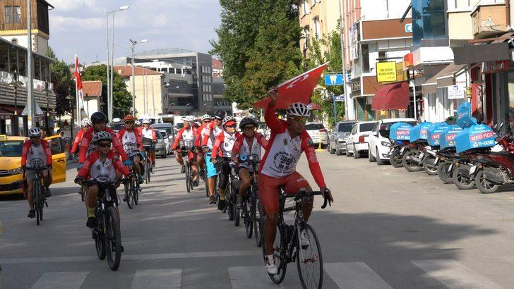 "İstiklal Bayrağı" Polatlı'dan Akşehir'e yola çıktı G5