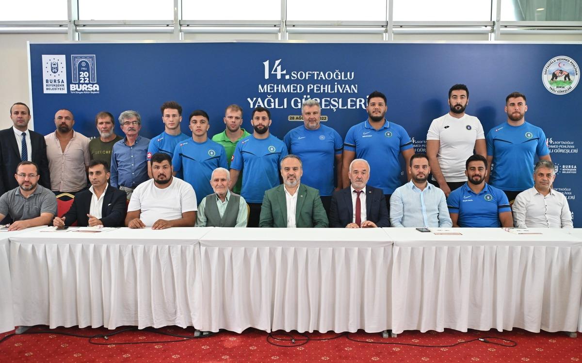 Osmanlı başpehlivanı Softaoğlu Mehmed Pehlivan, Bursa'da er meydanında anılacak