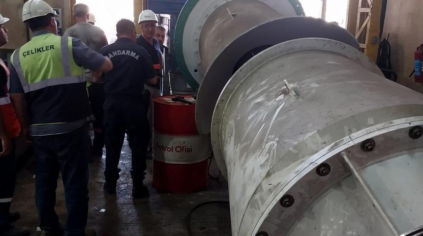 Kütahya'da termik santralde pompanın altında kalan işçilerden biri öldü, diğeri yaralandı