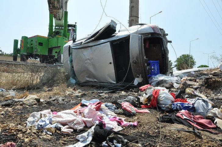 Mersin'de devrilip elektrik direğine çarpan otomobildeki 6 kişi yaralandı G4