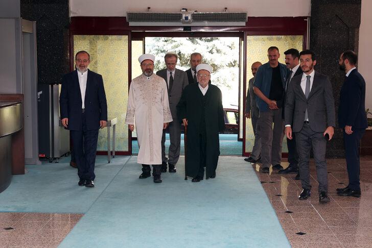 Diyanet İşleri Başkanı Erbaş, Mescid-i Aksa İmam Hatibi İkrime Sabri ile görüştü G2