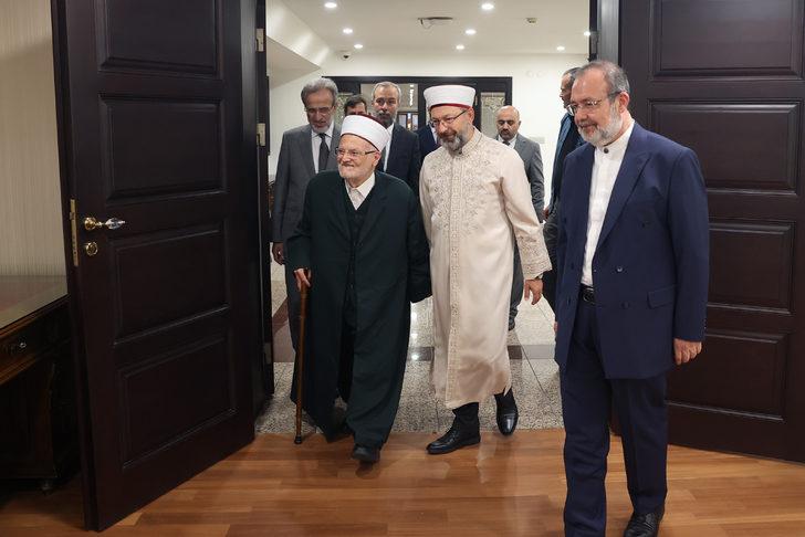 Diyanet İşleri Başkanı Erbaş, Mescid-i Aksa İmam Hatibi İkrime Sabri ile görüştü G3
