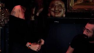 Hamdi Alkan'ın kızı Zeynep Alkan Ne renk iç çamaşırı giydin? sorusuna verdiği yanıtla şaşkına çevirdi