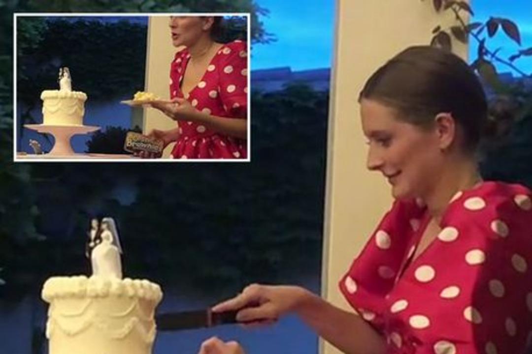 D&uuml;ğ&uuml;nde yapılmayacak en b&uuml;y&uuml;k hatayı yaptı! D&uuml;ğ&uuml;n pastasını normal bir tatlı zannetti