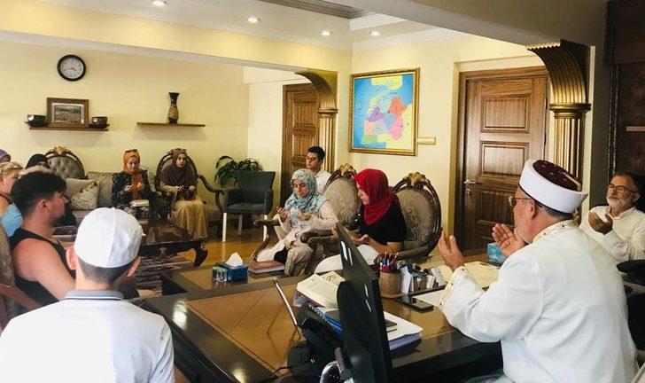 Yunanistan vatandaşı Serakau Emilia Çanakkale'de Müslüman oldu G3