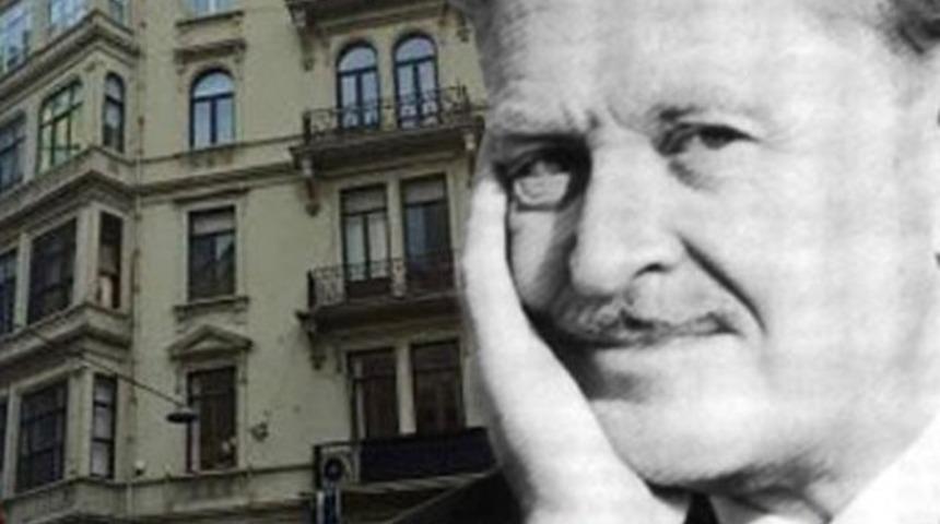 Nazım Hikmet Vakfı'nın tahliye kararı protesto edildi
