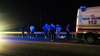 Sakarya'da bariyerlere çarpan motosikletin sürücüsü öldü