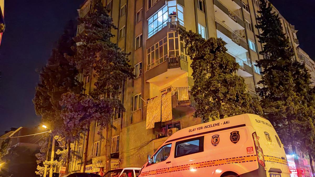 Kahramanmaraş'ta kocasını bı&ccedil;akla yaralayan kadın g&ouml;zaltına alındı