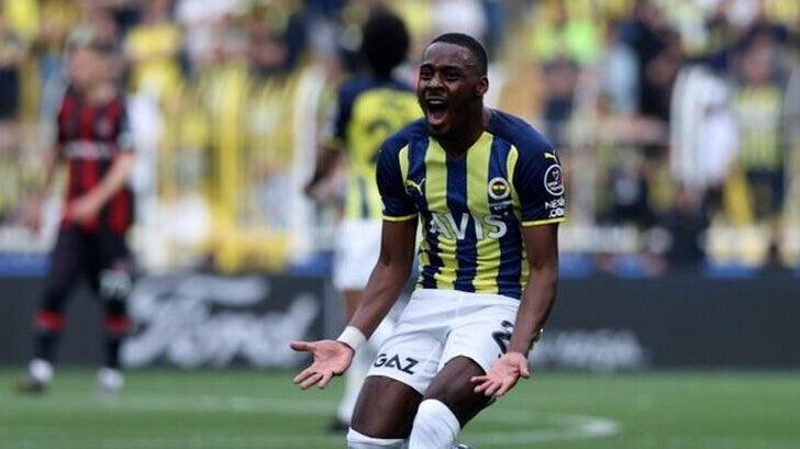 Son dakika haberleri! Neden oynamadığı ortaya çıktı! Fenerbahçe'de şoke eden ayrılık G5