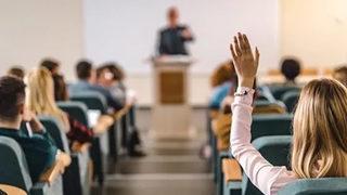 Son dakika: Bakan Kasapoğlu 'An itibarıyla başlatıyoruz' diyerek duyurdu! Yurt başvuruları için son tarih belli oldu