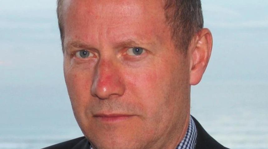 Fırtınanın kahramanı oldu! Yıldırım çarpan kadını o kurtardı