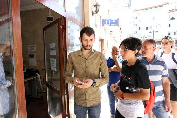 Sivasspor-Malmö maçının ücretsiz dağıtılan biletlerine taraftarlardan yoğun ilgi G5