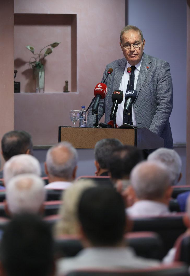 CHP Ekonomi Masası heyeti, İzmir'de esnaf odaları başkanlarıyla bir araya geldi G5