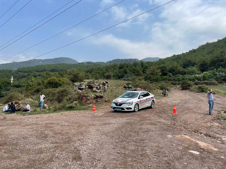 Hatay'da uçuruma devrilen kamyonetteki 3 işçi öldü G1