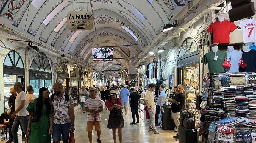 Rakamlar açıklandı! Yabancı turist rakamlarında 10 yılın zirvesi...