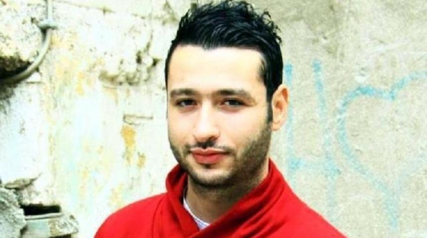 Bıçaklandıktan sonra otomobille kaza yaptı, hastanede öldü