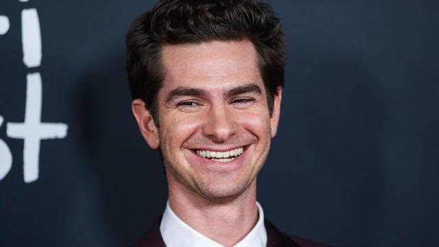 Andrew Garfield bir rahibi canlandırmak için 6 ay oruç tuttuğunu söyledi
