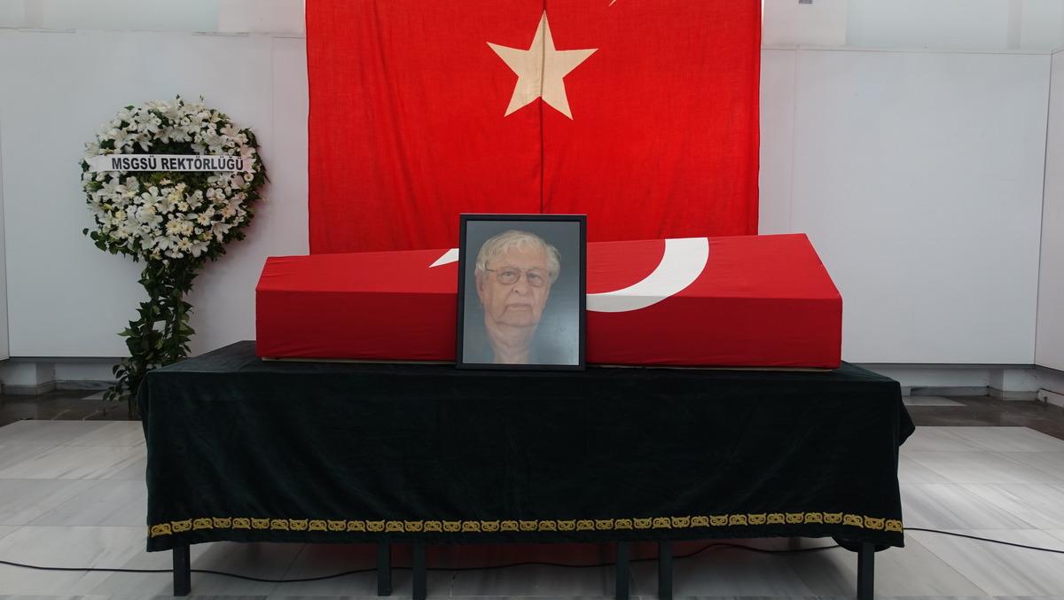 Prof. Dr. Adnan &Ccedil;oker i&ccedil;in MSGS&Uuml;'de t&ouml;ren d&uuml;zenlendi