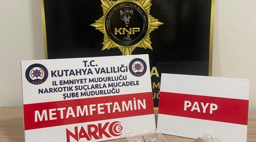 Kütahya'da uyuşturucu operasyonunda 4 kişi tutuklandı