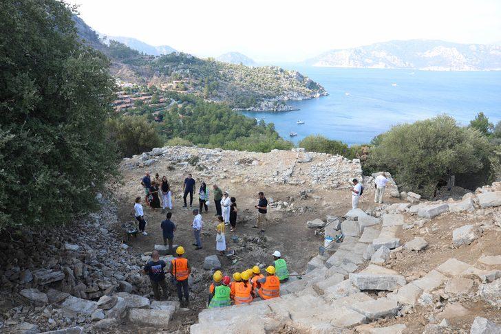 Amos Antik Kenti'nde tiyatro gün yüzüne çıkarılıyor G4