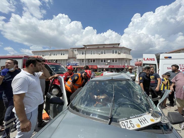 Muğla'da 3 kişinin yaralandığı kaza anı güvenlik kamerasında G2