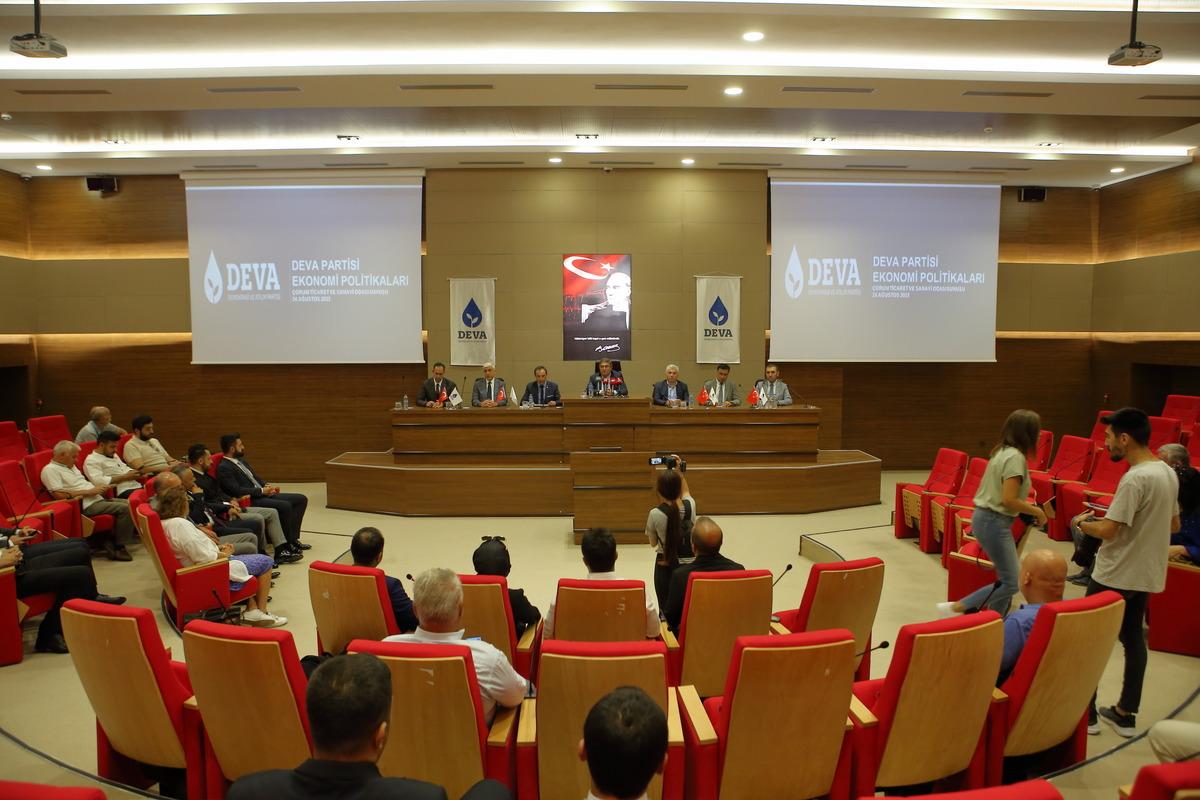 DEVA Partisi Ekonomi ve Finans Politikaları Başkanı &Ccedil;anak&ccedil;ı, &Ccedil;orum'da konuştu: