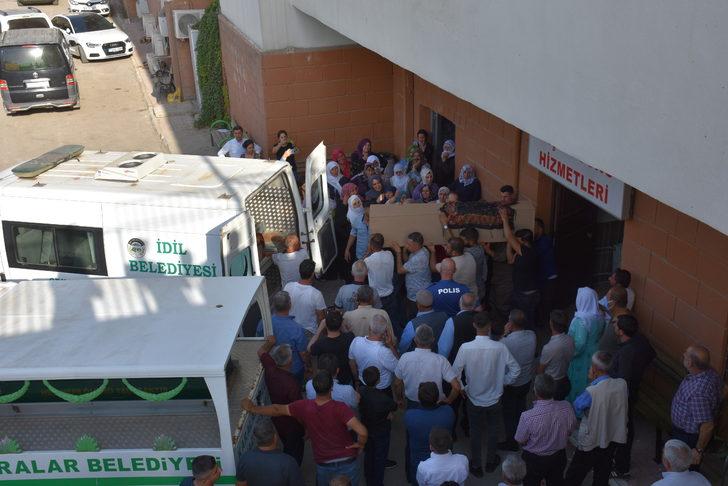 GÜNCELLEME - Şırnak'ta bir kişi eşi ve 3 kızını uyurken pompalı tüfekle öldürdü G1