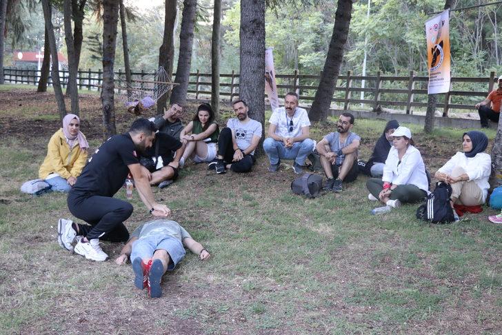 Isparta'da 25 ilden 24 öğretmen doğa eğitiminde buluştu G3