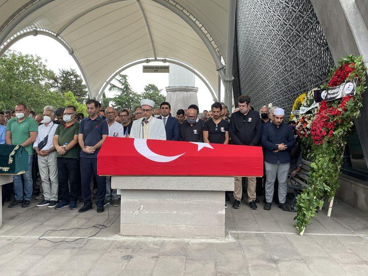 Prof. Dr. Adnan Çoker son yolculuğuna uğurlandı G2