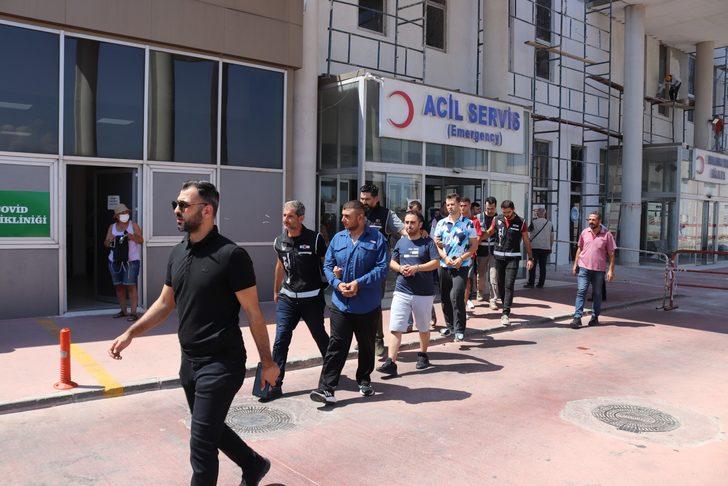 Yunanistan'a kaçarken Ayvalık açıklarında yakalanan 4 FETÖ şüphelisi tutuklandı G2