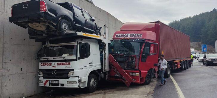 Manisa'da zincirleme trafik kazasında 5 kişi yaralandı G2