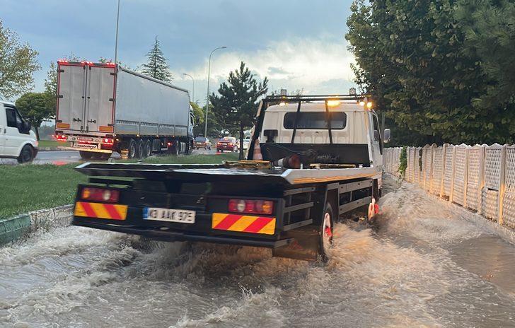 Kütahya'da sağanak etkili oldu G1
