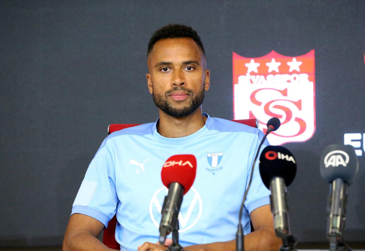 Demir Grup Sivasspor-Malm&ouml; ma&ccedil;ına doğru