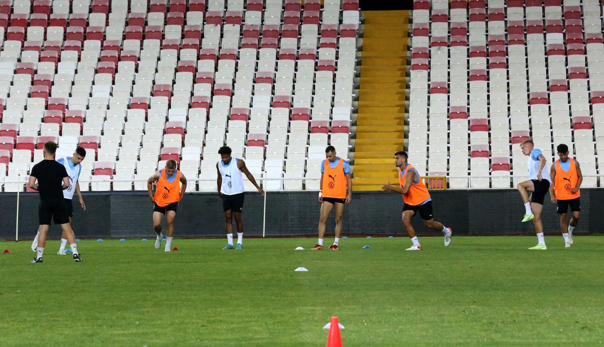 Malm&ouml;, Sivasspor ma&ccedil;ının hazırlıklarını tamamladı